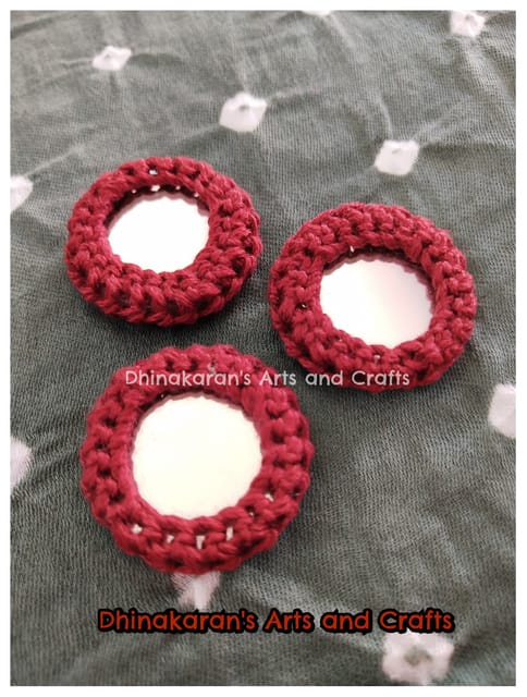 MAROON Mirror Buttons