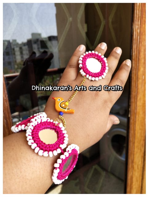 Gulaabo Mirror Haathphool