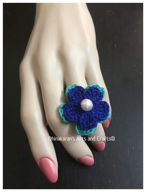 Happy Flower Crochet Finger Ring