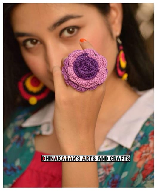 Blackcurrant Crochet Finger Ring