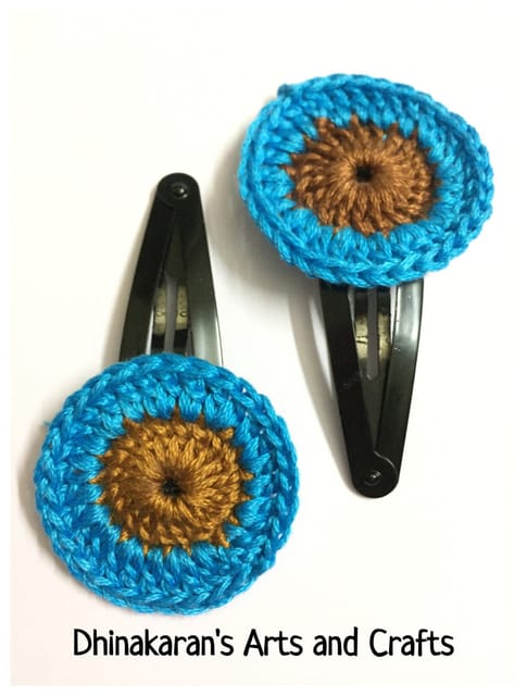 Bloom Crochet TicTac HairClips-Brown & Blue