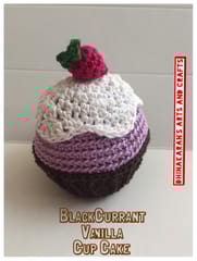Black Currant Vanilla Crochet Cake