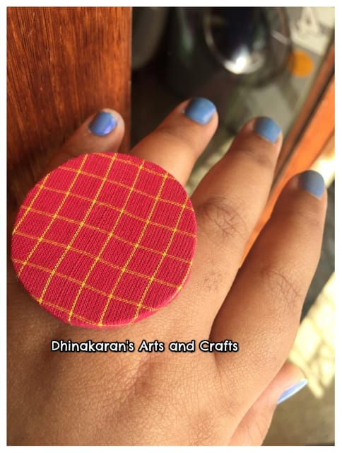 Checks Fingerring