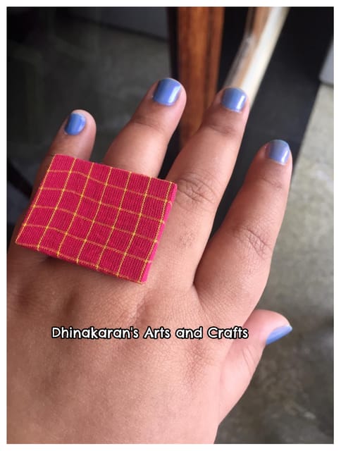 Checks Fingerring