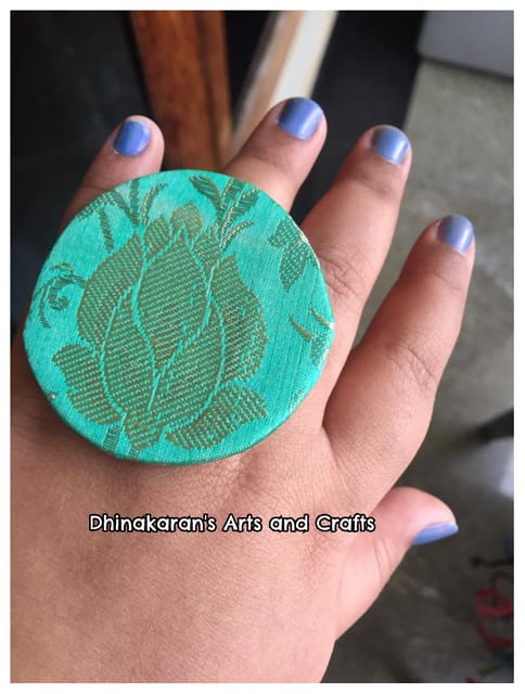 Roja Fingerring