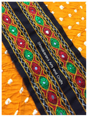 Nayna Kutchwork Border
