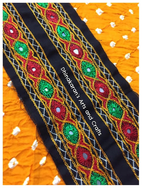 Nayna Kutchwork Border