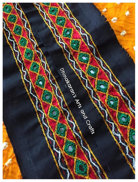 Kites Kutchwork Border