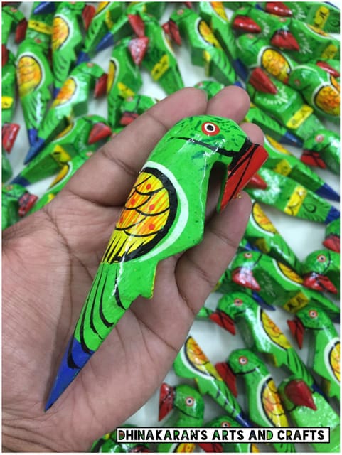 Jumbo Parrot Buttons