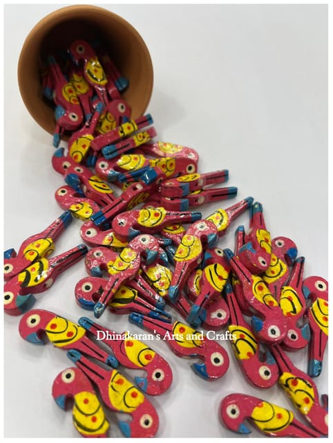 Pink Parrot Buttons