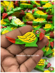 Green Big Parrrot Buttons