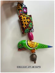 Kutchi Hanging