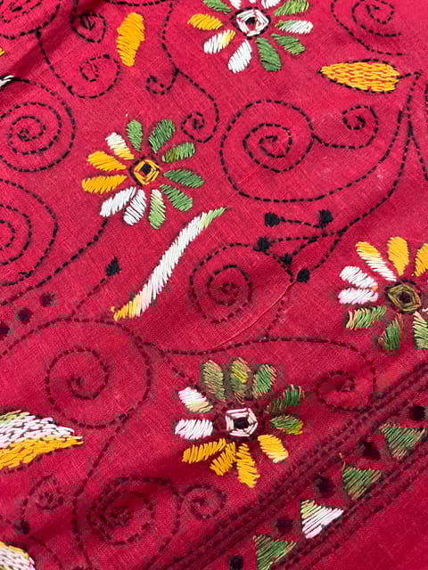 Floral Kanthaworkm Blouse Piece