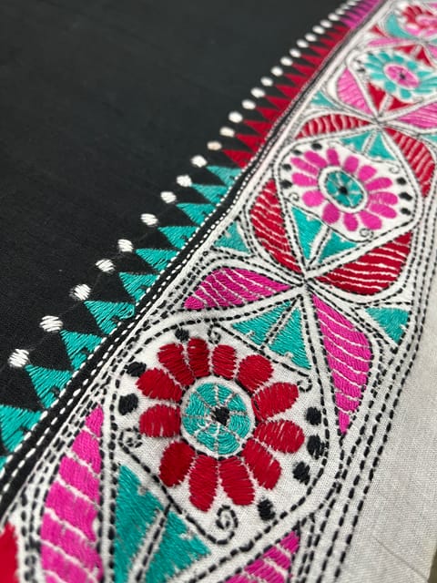 Dual Color Kanthawork Blouse Piece