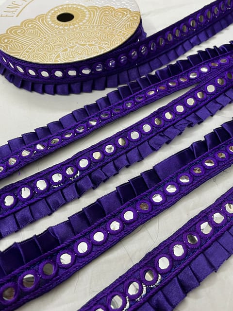 Frills Mirror Lace