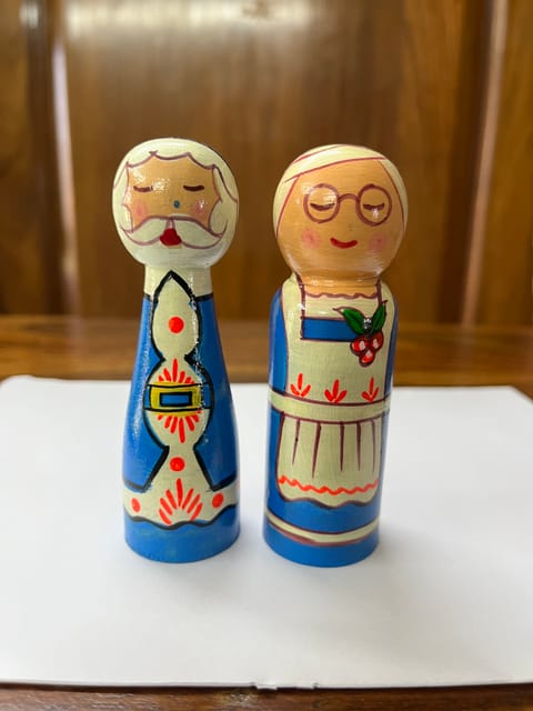 English Couple Doll