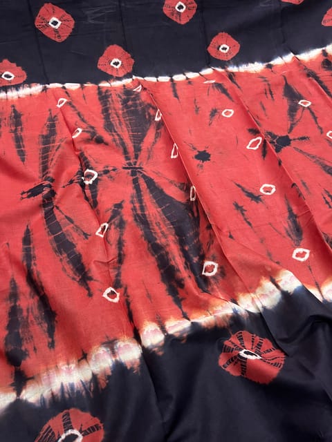 Sungudi Bandhani Saree