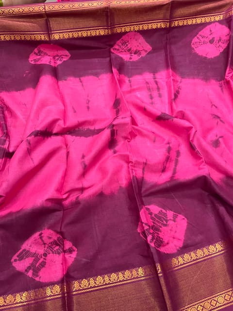 Sungudi Bandhani Saree