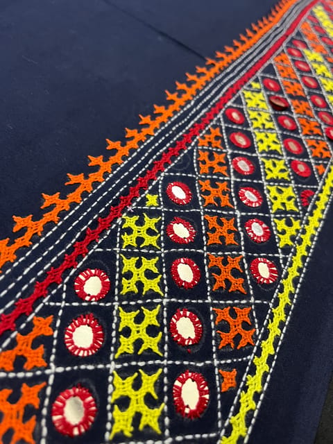 KUTBP21 Kutchwork Blouse Piece
