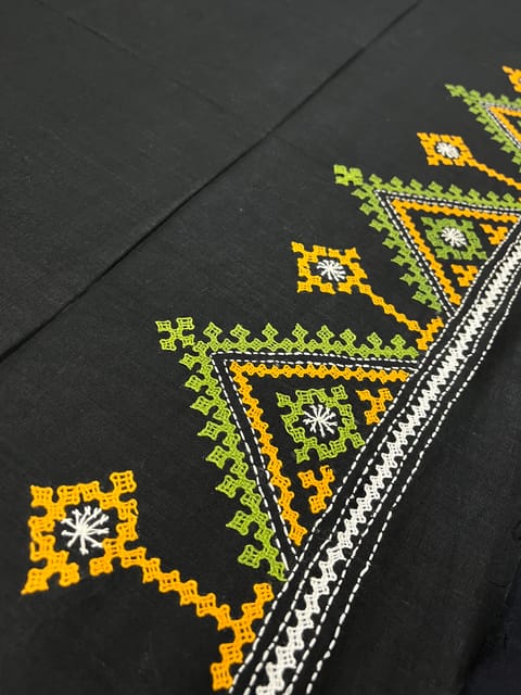 KUTBP32 Kutchwork Blouse Piece