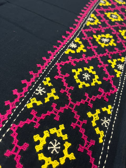 KUTBP86 Kutchwork Blouse Piece