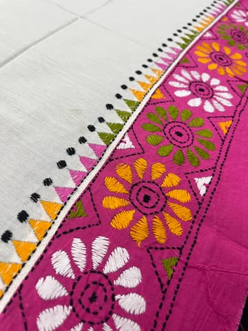 DKABP71 Dual Color Kanthawork Blouse Piece