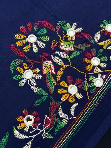 BTBP7 Bird Theme Kanthawork Blouse Piece