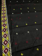 GEOMETRIC Kutchwork Saree