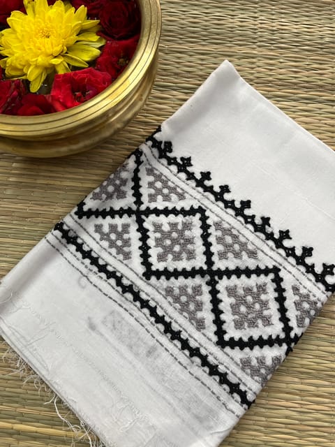 KUTBP263 Kutchwork Blouse Piece