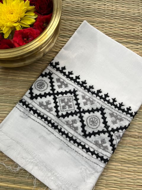 KUTBP280 Kutchwork Blouse Piece