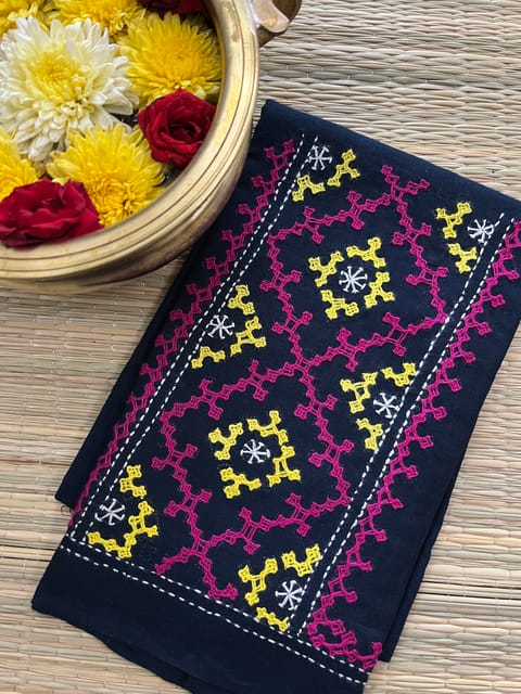 KUTBP19 Kutchwork Blouse Piece