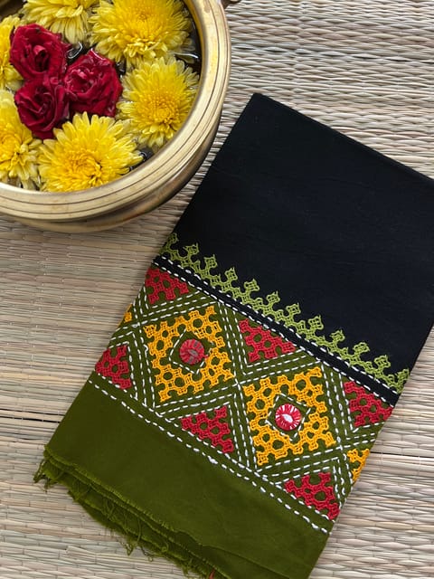 DKUBP2 Dual Color Kutchwork Blouse Piece