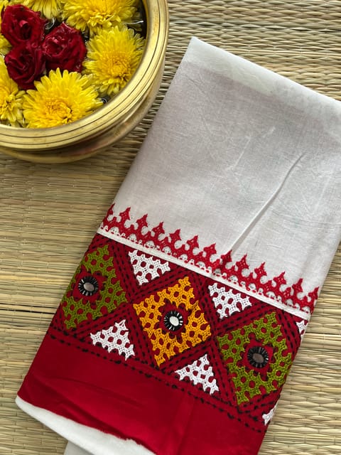 DKUBP7 Dual Color Kutchwork Blouse Piece