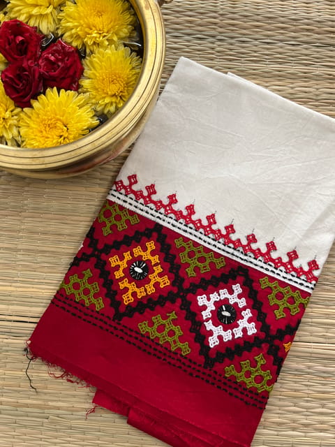 DKUBP18 Dual Color Kutchwork Blouse Piece