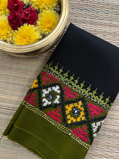 DKUBP31 Dual Color Kutchwork Blouse Piece