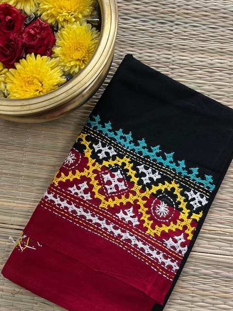 DKUBP43 Dual Color Kutchwork Blouse Piece