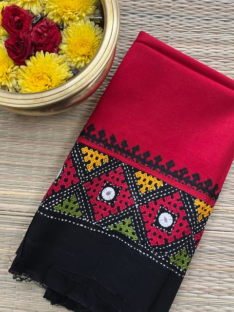 DKUBP62 Dual Color Kutchwork Blouse Piece