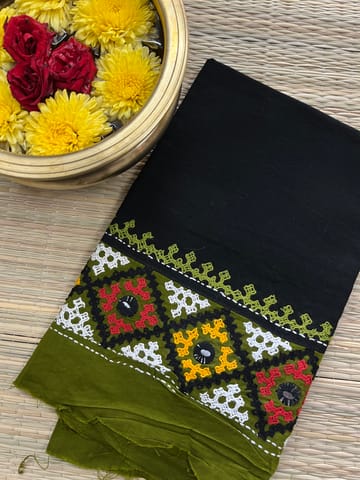 DKUBP68 Dual Color Kutchwork Blouse Piece