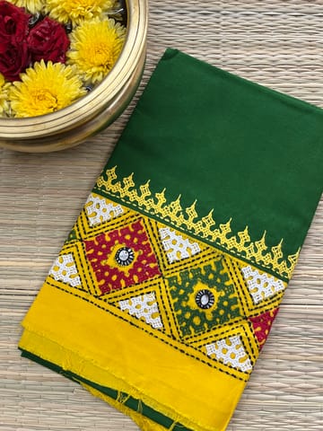 DKUBP73 Dual Color Kutchwork Blouse Piece