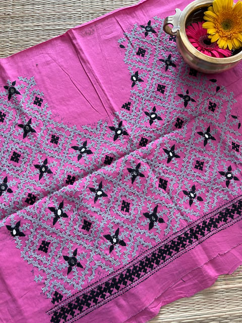 Grand Kutchwork Blouse Piece