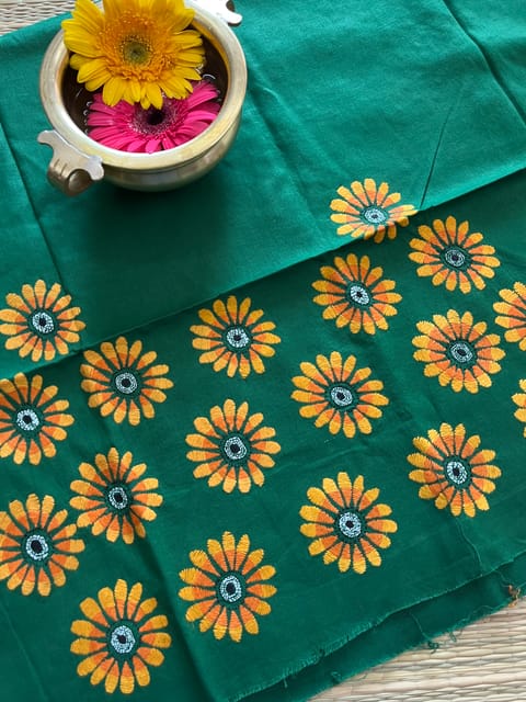 DKBP2 Designer Kanthawork Blouse Piece