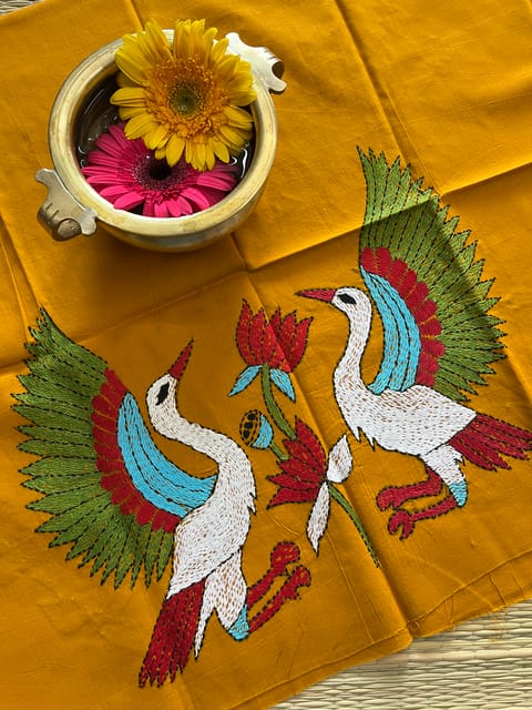 DKBP25 Designer Kanthawork Blouse Piece