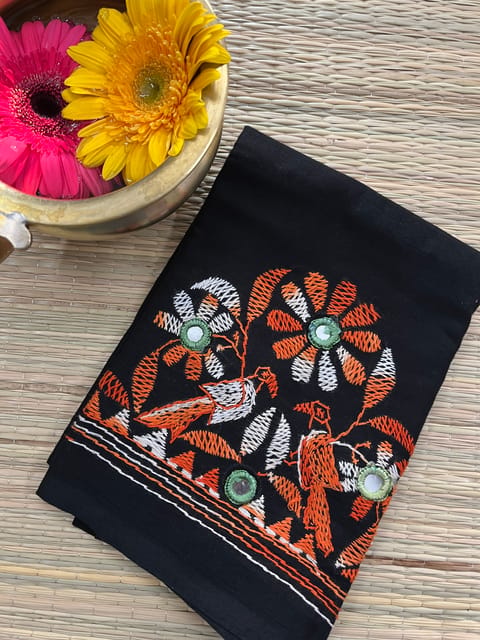 BTBP15 Bird Theme Kanthawork Blouse Piece