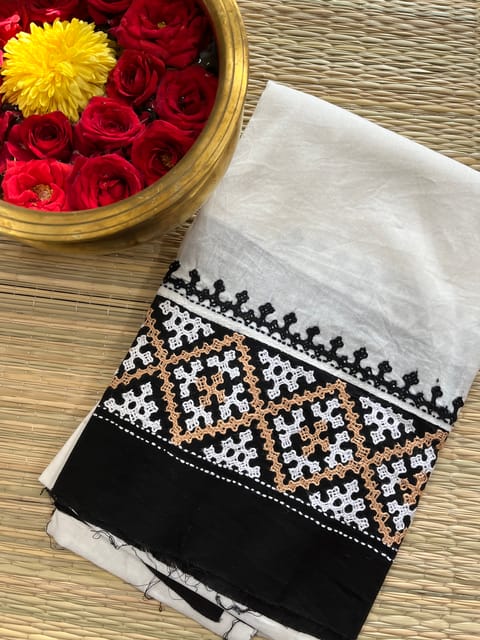 DKUBP96 Dual Color Kutchwork Blouse Piece