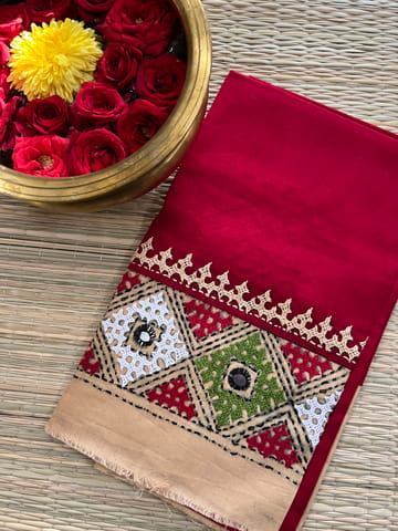 DKUBP107 Dual Color Kutchwork Blouse Piece