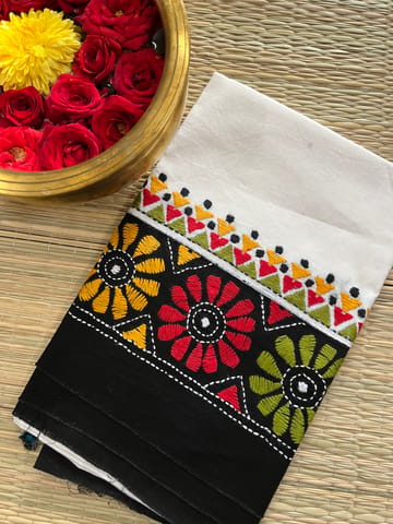 DKABP58 Dual Color Kanthawork Blouse Piece