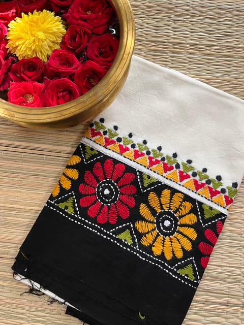 DKABP60 Dual Color Kanthawork Blouse Piece