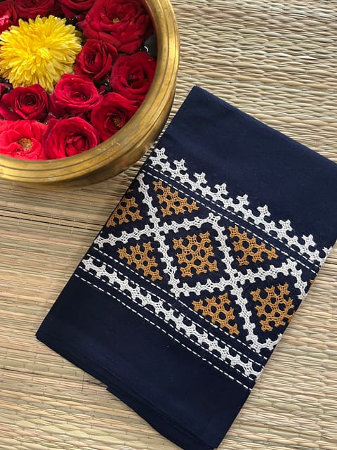 KUTBP233 Kutchwork Blouse Piece